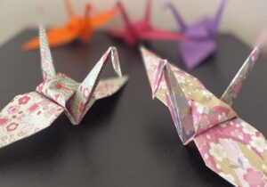 折り鶴　和紙